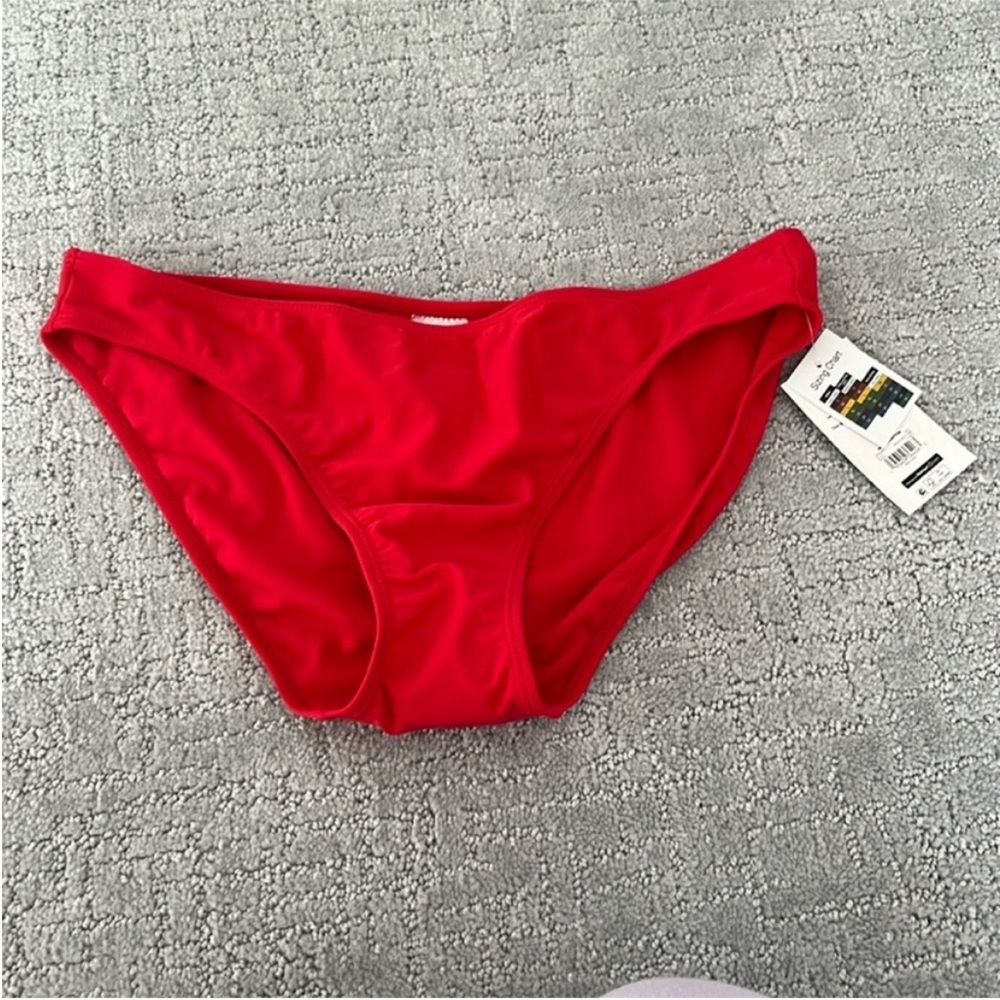 NWT L red bikini bottoms full coverage low/mid rise